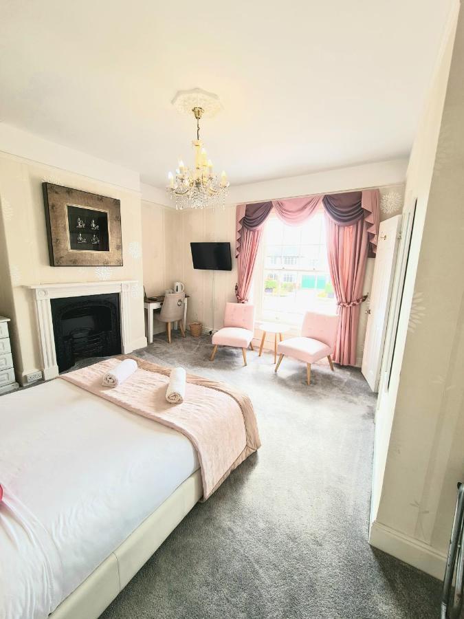 Beaufort Lodge - Central Location & Free Parking Taunton Exterior foto