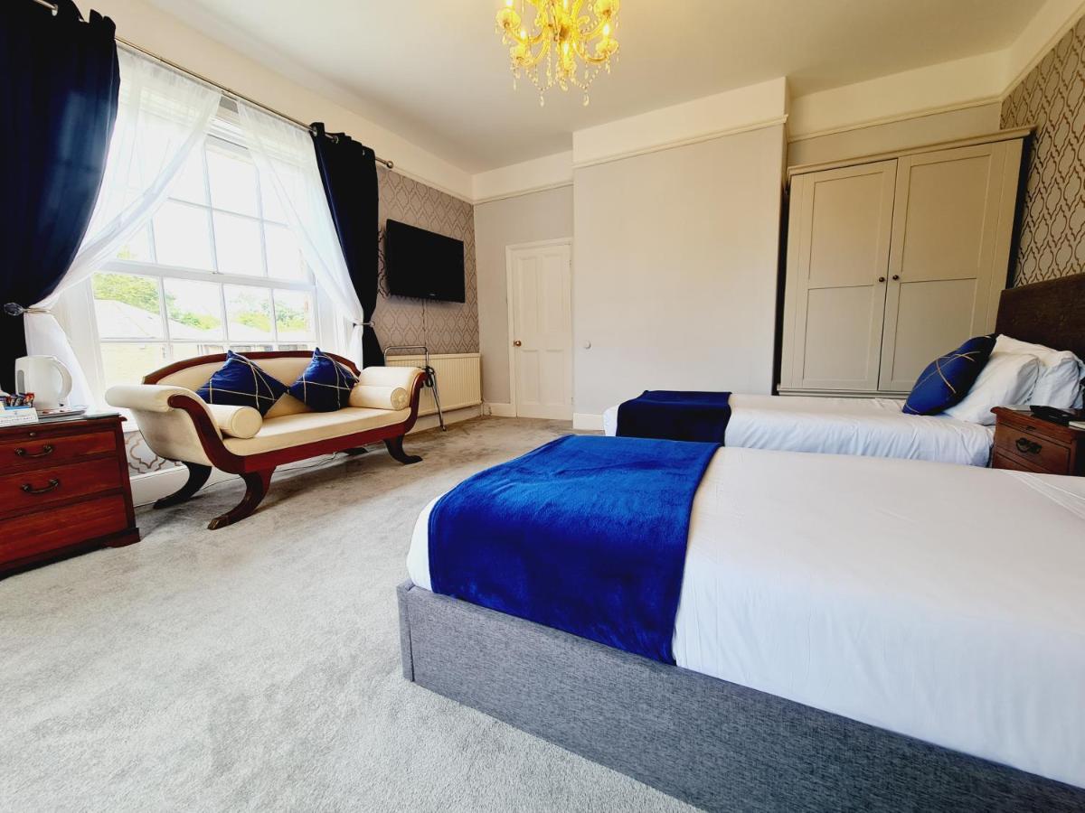 Beaufort Lodge - Central Location & Free Parking Taunton Exterior foto